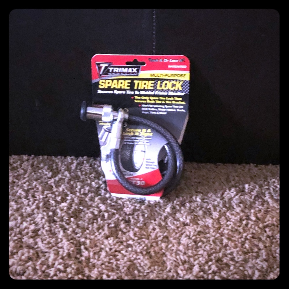 Tire lock